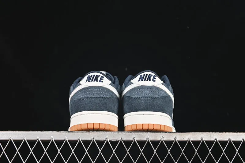 All categories Nk SB Dunk series Nk SB Dunk Low low-top sneakers Nike Dunk Low black and blue color low-top casual sneakers HQ1931-400